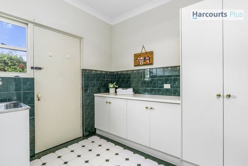 Photo - 14 Marine Avenue, Hallett Cove SA 5158 - Image 14