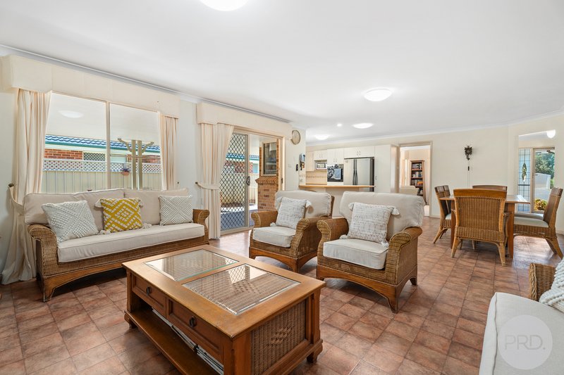 Photo - 14 Mariner Crescent, Salamander Bay NSW 2317 - Image 4