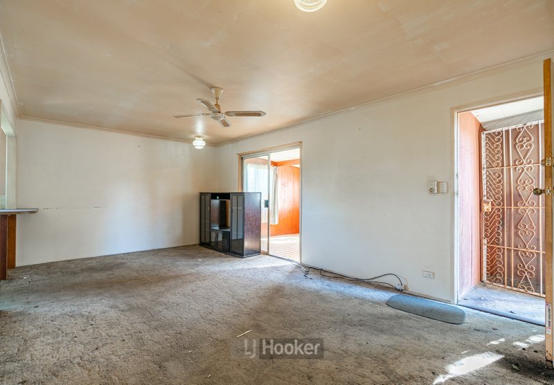 Photo - 14 Marisa Street, Marsden QLD 4132 - Image 3