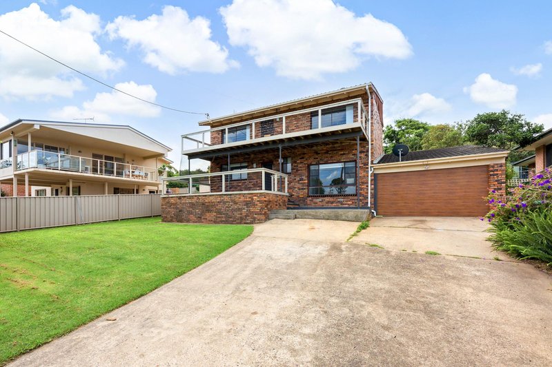 14 Marjorie Crescent, Batehaven NSW 2536