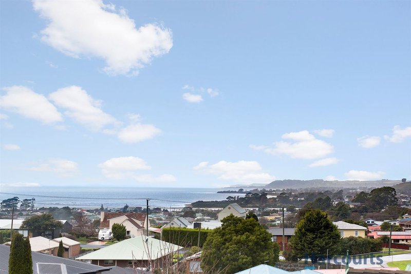 Photo - 14 Markm Court, West Ulverstone TAS 7315 - Image 10