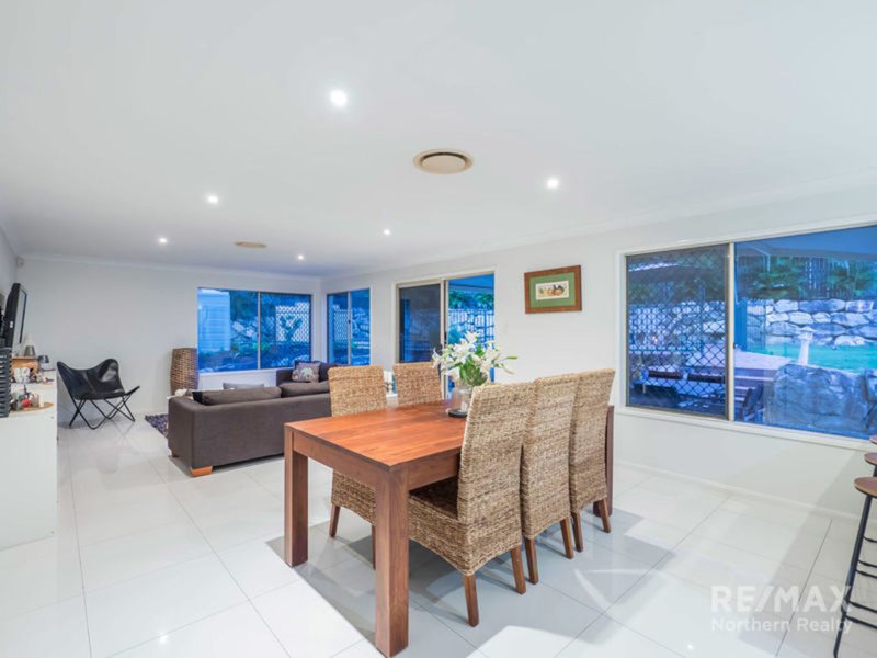 Photo - 14 Markore Court, Albany Creek QLD 4035 - Image 6