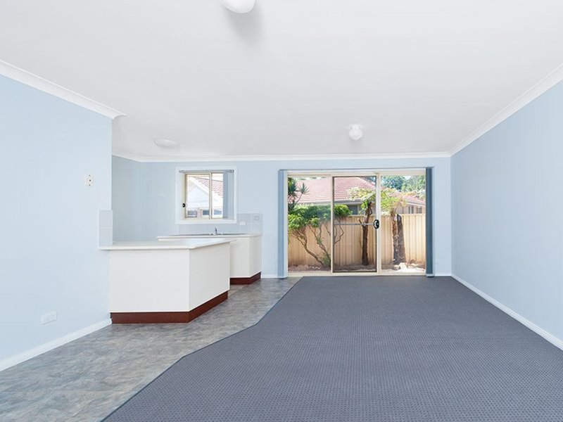 Photo - 1/4 Marlin Place, Anna Bay NSW 2316 - Image 7