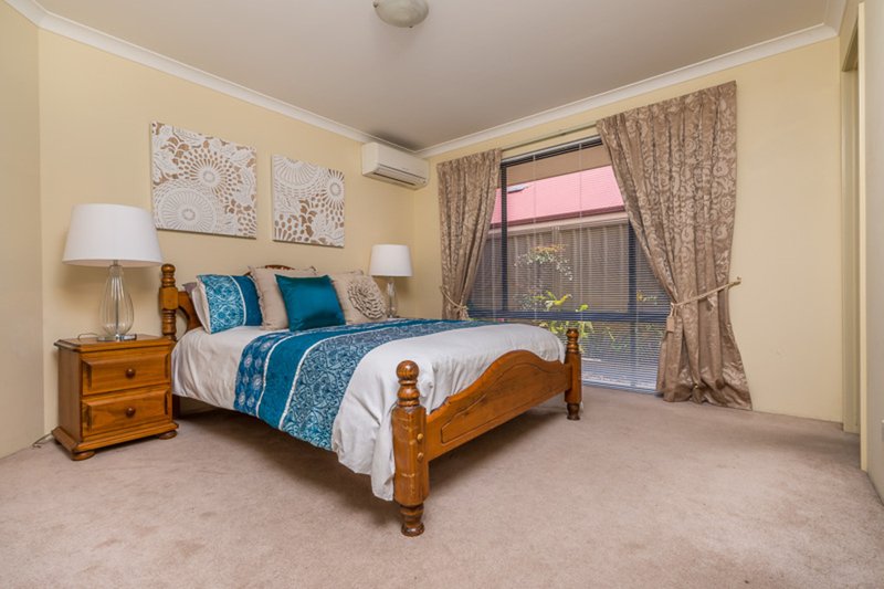 Photo - 14 Marriot Turn, Currambine WA 6028 - Image 8