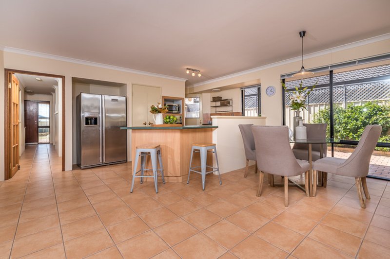 Photo - 14 Marriot Turn, Currambine WA 6028 - Image 15