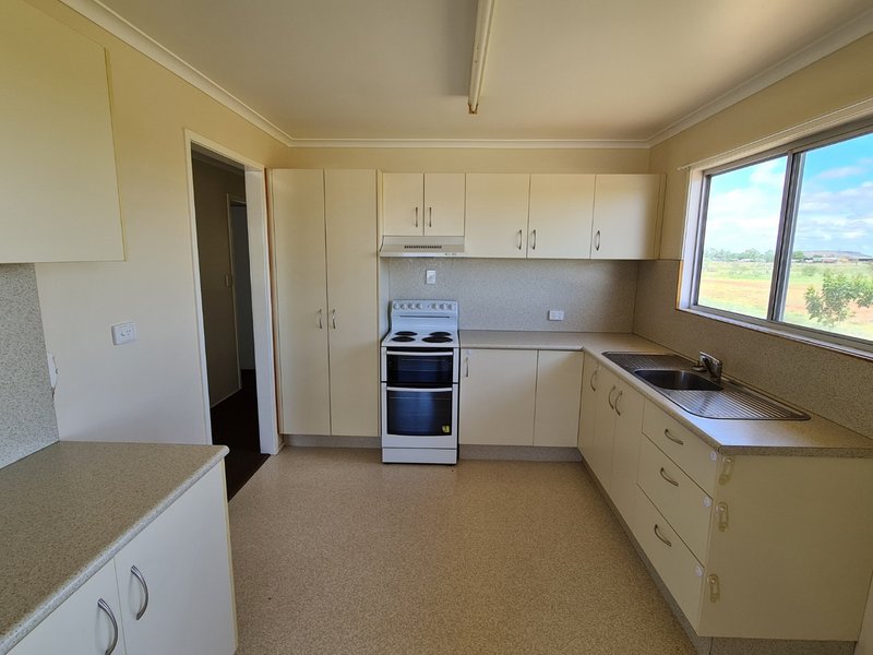 Photo - 14 Martel Crescent, Cloncurry QLD 4824 - Image 2