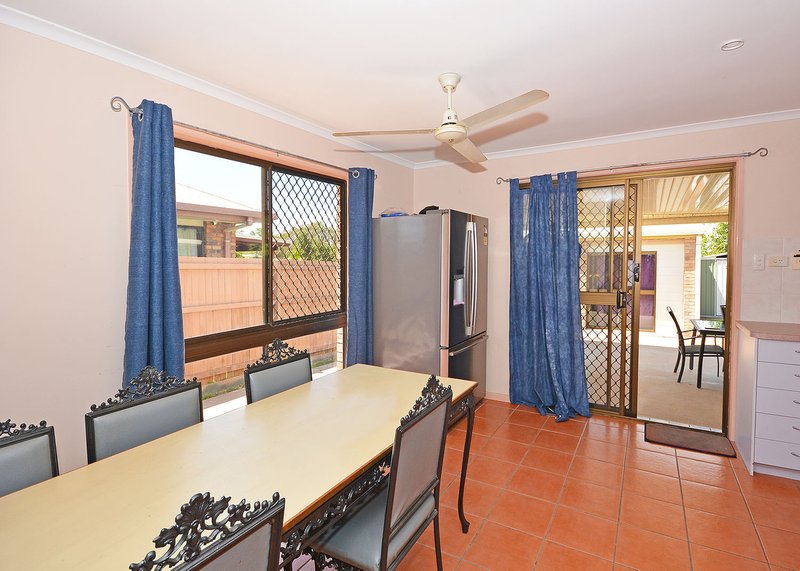 Photo - 14 Maryanne Court, Point Vernon QLD 4655 - Image 8