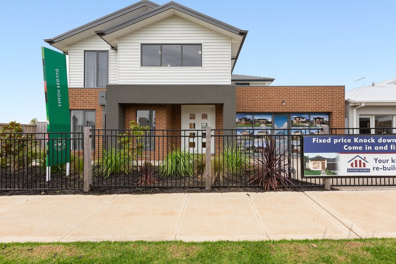 14 Masters Crescent, Mambourin VIC 3024