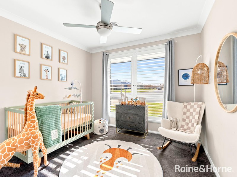 Photo - 14 Maxwell Drive, Eglinton NSW 2795 - Image 10