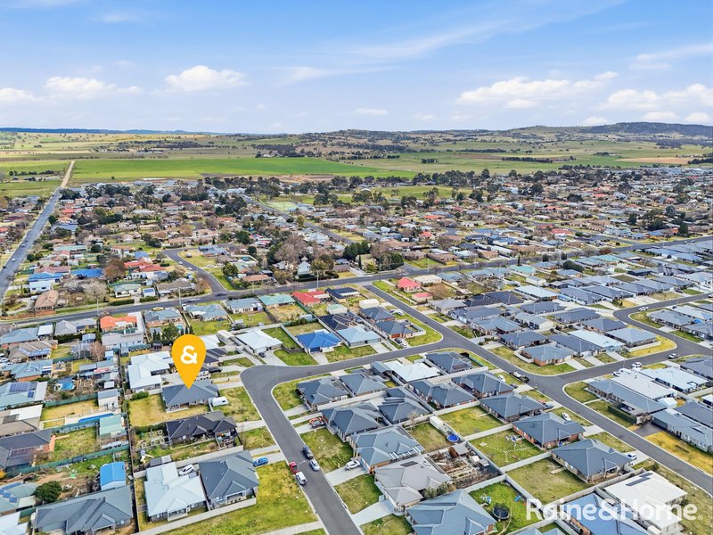 Photo - 14 Maxwell Drive, Eglinton NSW 2795 - Image 18