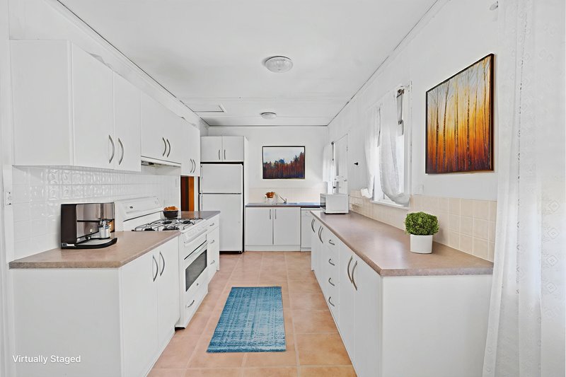 Photo - 14 Maxwells Avenue, Ashcroft NSW 2168 - Image 4