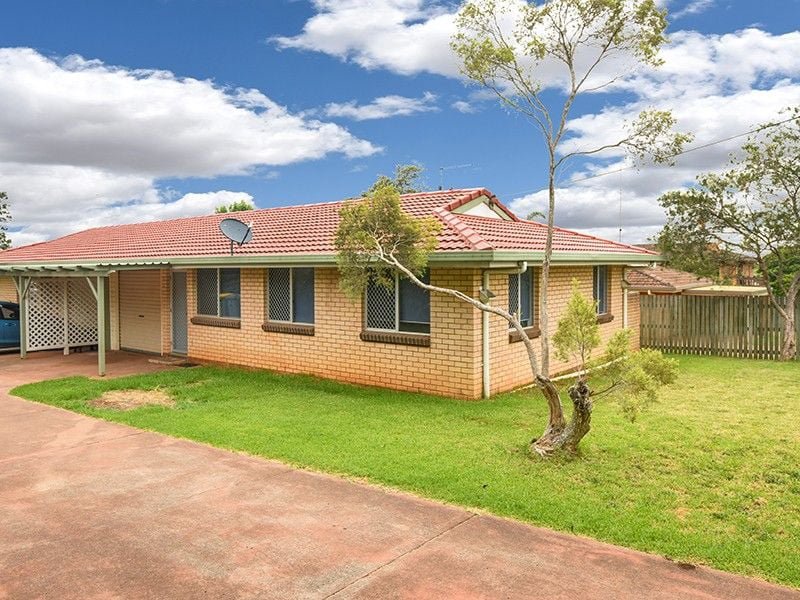 Photo - 1/4 Mcallister Court, East Toowoomba QLD 4350 - Image 4