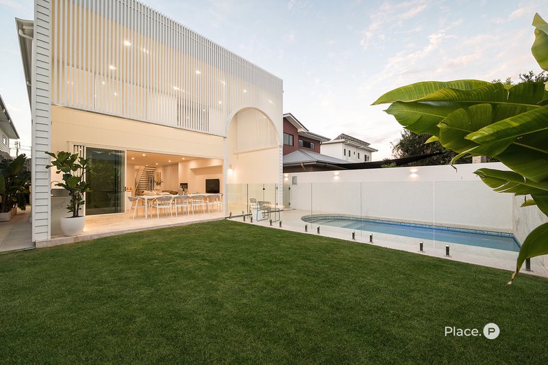 Photo - 14 Mcconnell Street, Bulimba QLD 4171 - Image 2