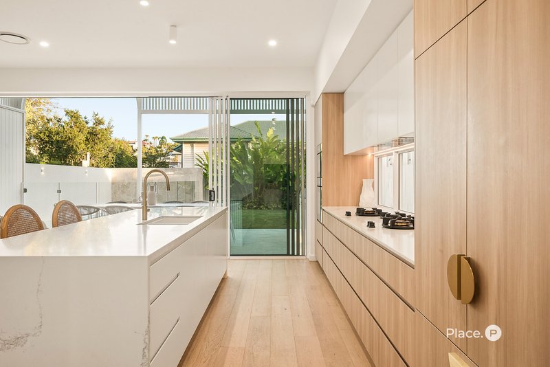 Photo - 14 Mcconnell Street, Bulimba QLD 4171 - Image 7