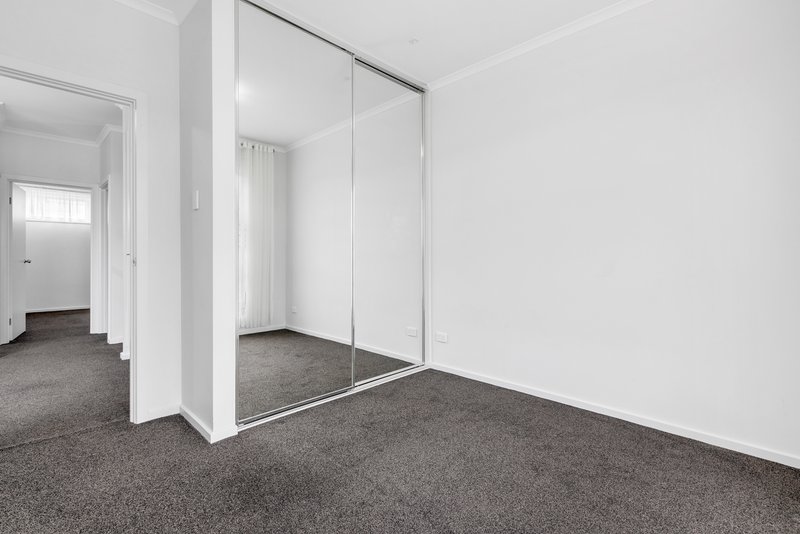 Photo - 14 Mcinness Place, Munno Para SA 5115 - Image 10
