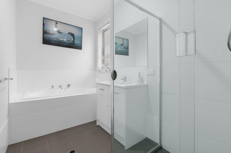 Photo - 14 Mcinness Place, Munno Para SA 5115 - Image 16