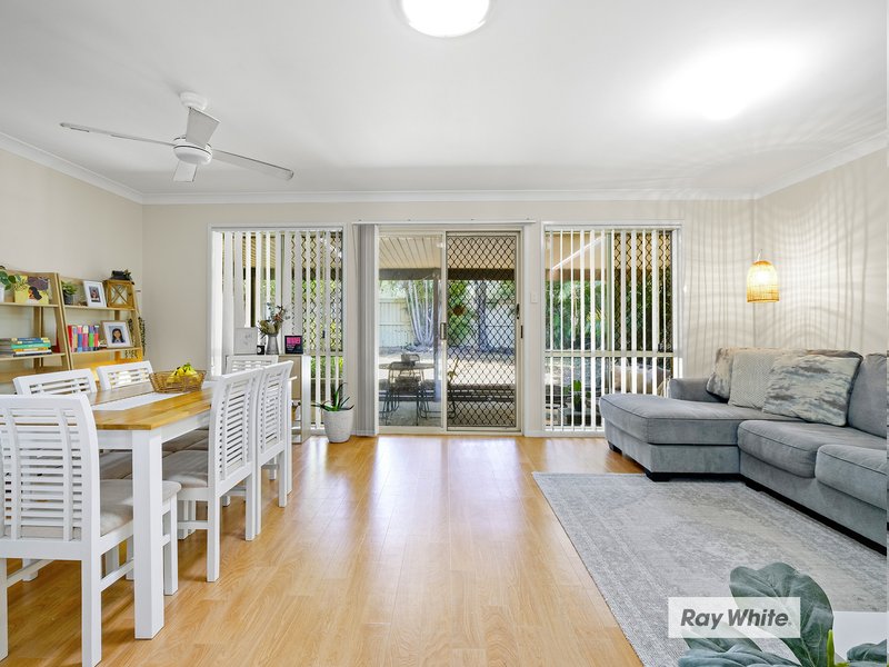 Photo - 14 Mckenzie Place, Forest Lake QLD 4078 - Image 3