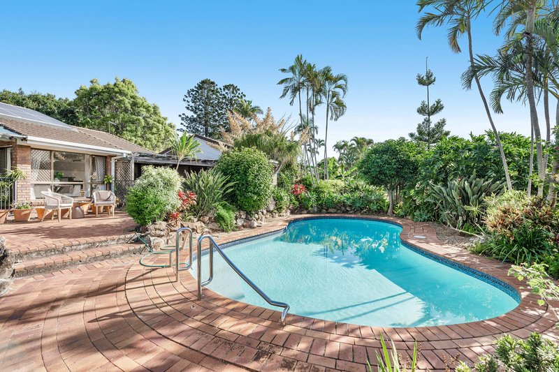 Photo - 14 Melissa Street, Wynnum West QLD 4178 - Image 2