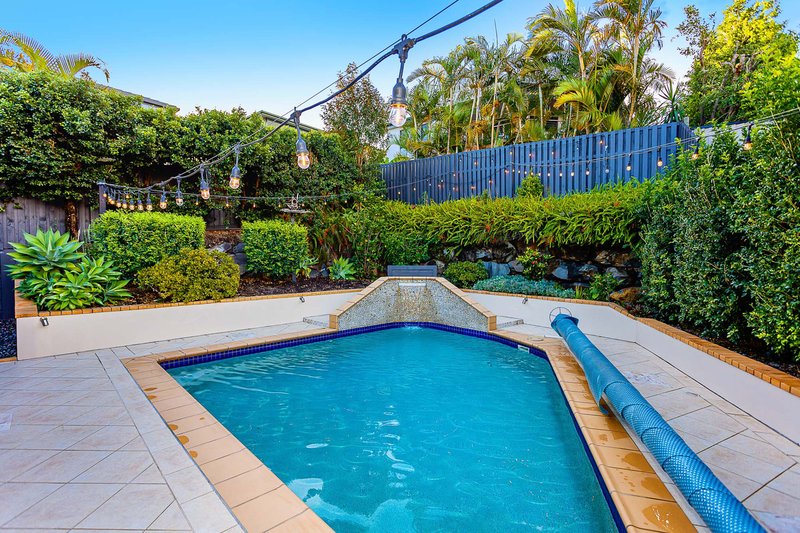 Photo - 14 Mercure Place, Highland Park QLD 4211 - Image 26