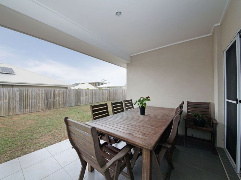 Photo - 14 Merion Crescent, North Lakes QLD 4509 - Image 10