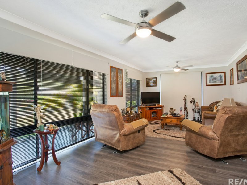 Photo - 14 Merloo Drive, Nerang QLD 4211 - Image 3