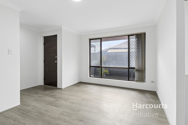Photo - 14 Mersey Place, Beechboro WA 6063 - Image 2