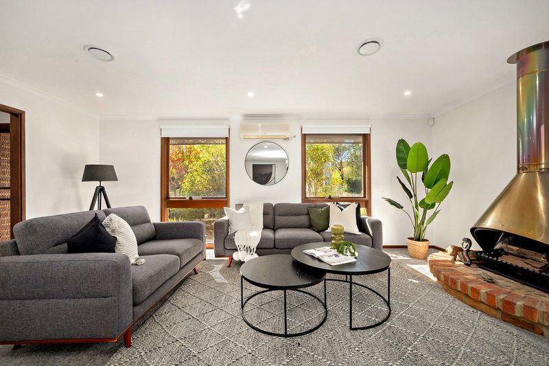 Photo - 14 Messenger Street, Holt ACT 2615 - Image 5
