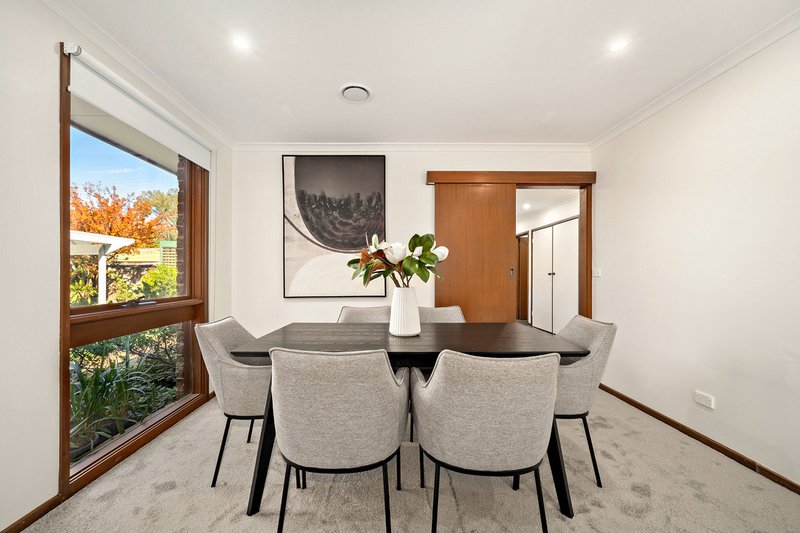 Photo - 14 Messenger Street, Holt ACT 2615 - Image 7