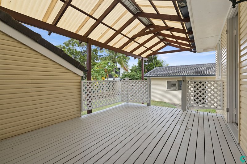 Photo - 14 Meyrick St , Cannon Hill QLD 4170 - Image 5