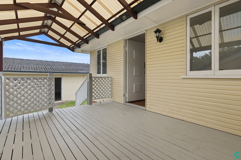 Photo - 14 Meyrick Street, Cannon Hill QLD 4170 - Image 4