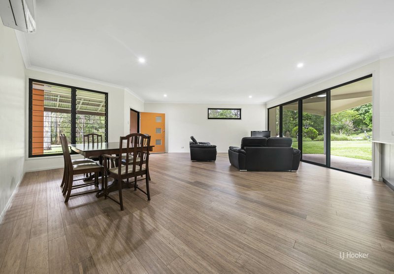 Photo - 14 Middle Street, Esk QLD 4312 - Image 3