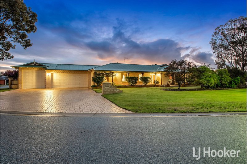 14 Midsummer Circle, Pinjarra WA 6208