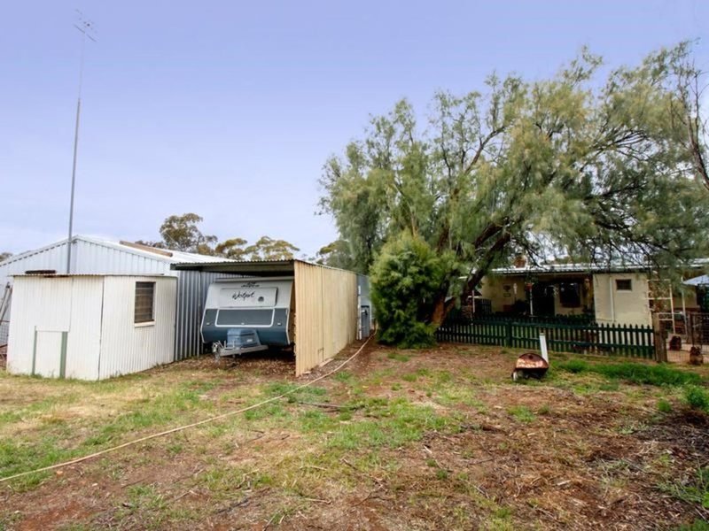 Photo - 14 Mill Road, Loxton SA 5333 - Image 14