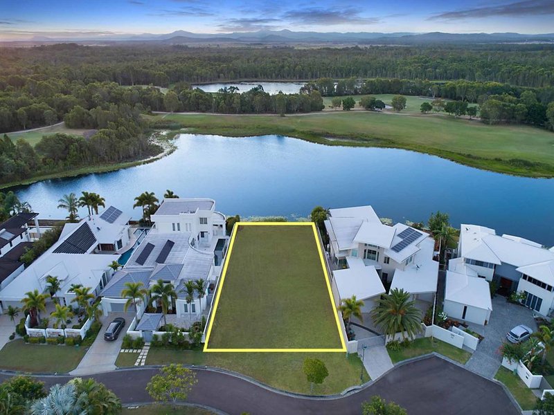 14 Millennium Circuit, Pelican Waters QLD 4551