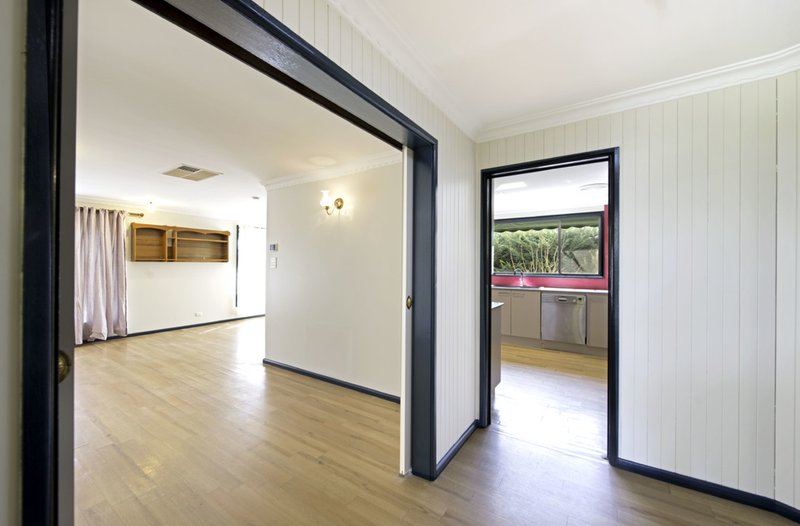 Photo - 14 Millhouse Crescent, Higgins ACT 2615 - Image 5