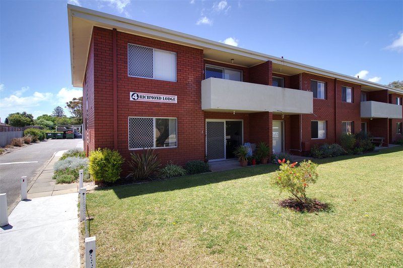 Photo - 1/4 Minchinson Street, Shoalwater WA 6169 - Image 20