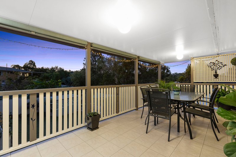 Photo - 14 Mingaletta Crescent, Ferny Hills QLD 4055 - Image 4