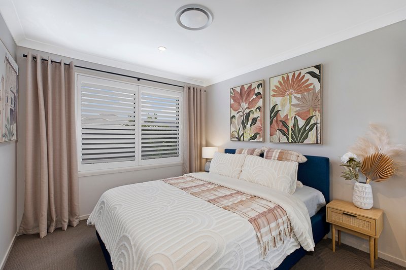 Photo - 14 Mistview Circuit, Forresters Beach NSW 2260 - Image 13