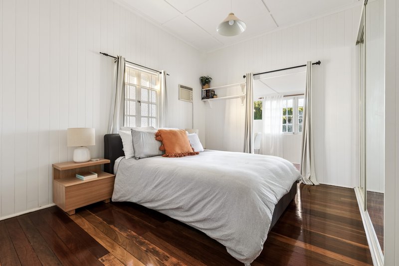 Photo - 14 Mitchell Street, Kedron QLD 4031 - Image 8