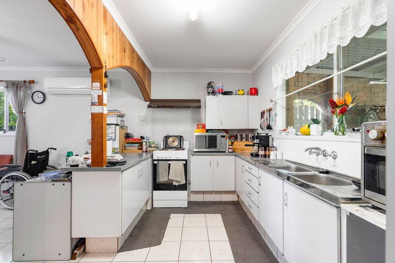 Photo - 14 Mitre Street, Holmview QLD 4207 - Image 2