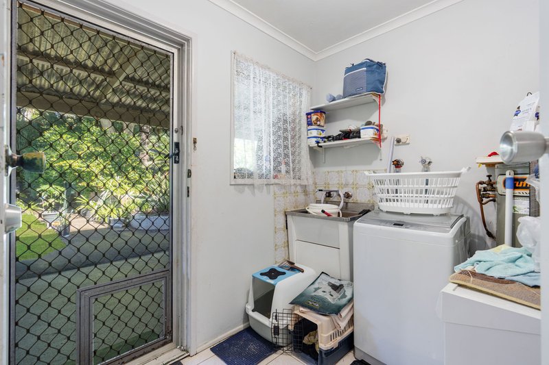 Photo - 14 Mitre Street, Holmview QLD 4207 - Image 9