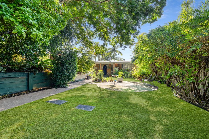 Photo - 14 Mitre Street, Holmview QLD 4207 - Image 10