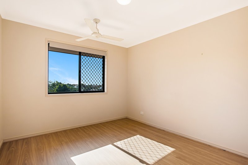 Photo - 14 Monica Court, Eatons Hill QLD 4037 - Image 17