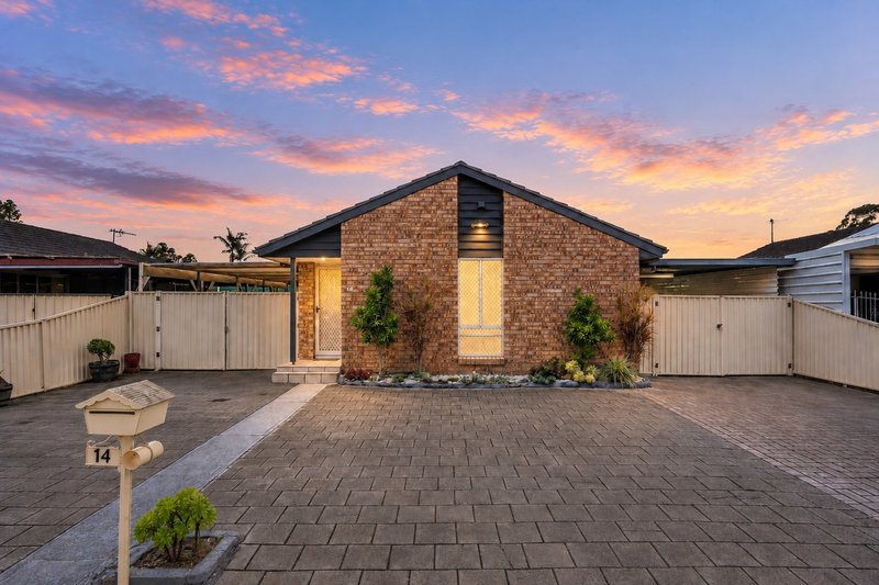 Photo - 14 Moonlight Road, Prairiewood NSW 2176 - Image 1