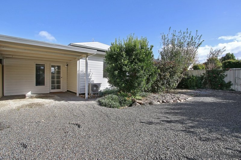 Photo - 14 Moran Street, Benalla VIC 3672 - Image 12