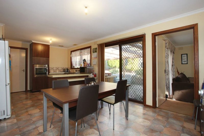 Photo - 14 Moroney Street, Boronia VIC 3155 - Image 4