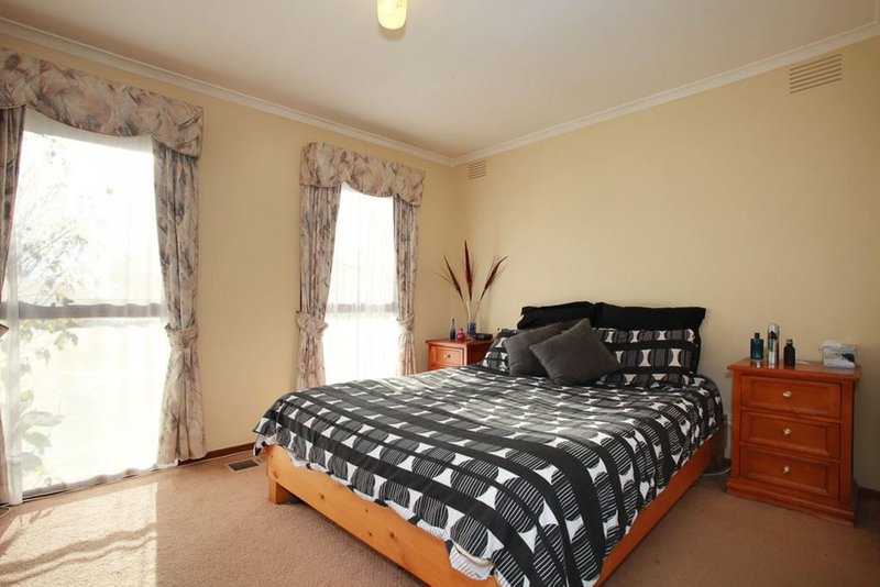 Photo - 14 Moroney Street, Boronia VIC 3155 - Image 7