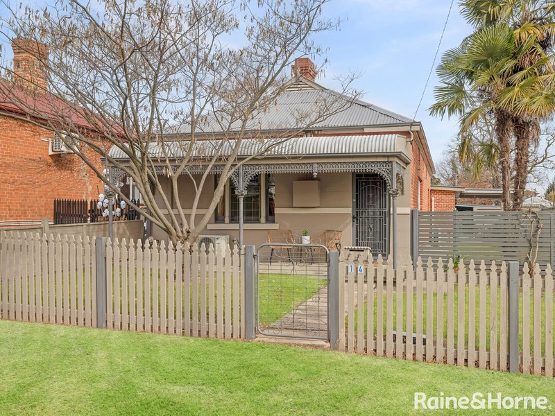 14 Morrisset Street, Bathurst NSW 2795