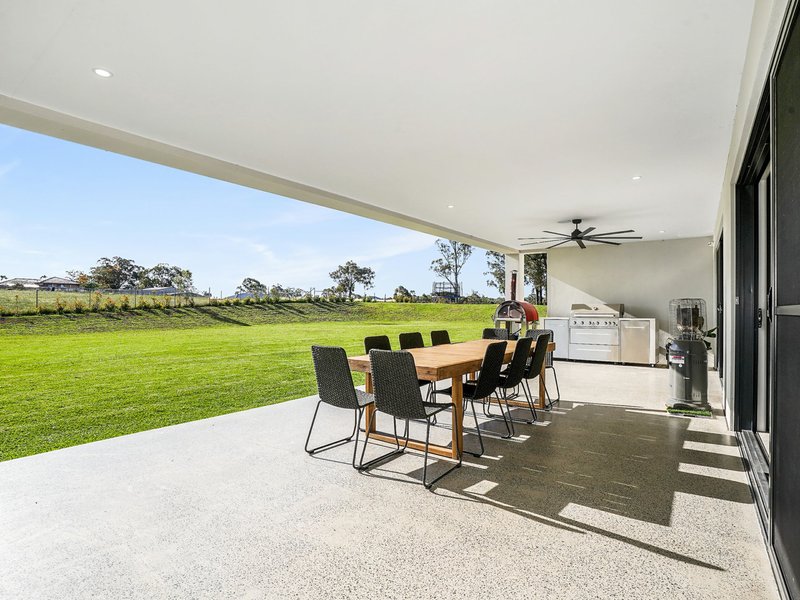 Photo - 14 Morrissey Place, Horsley Park NSW 2175 - Image 16