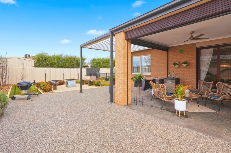 Photo - 14 Morven Road, Darley VIC 3340 - Image 31